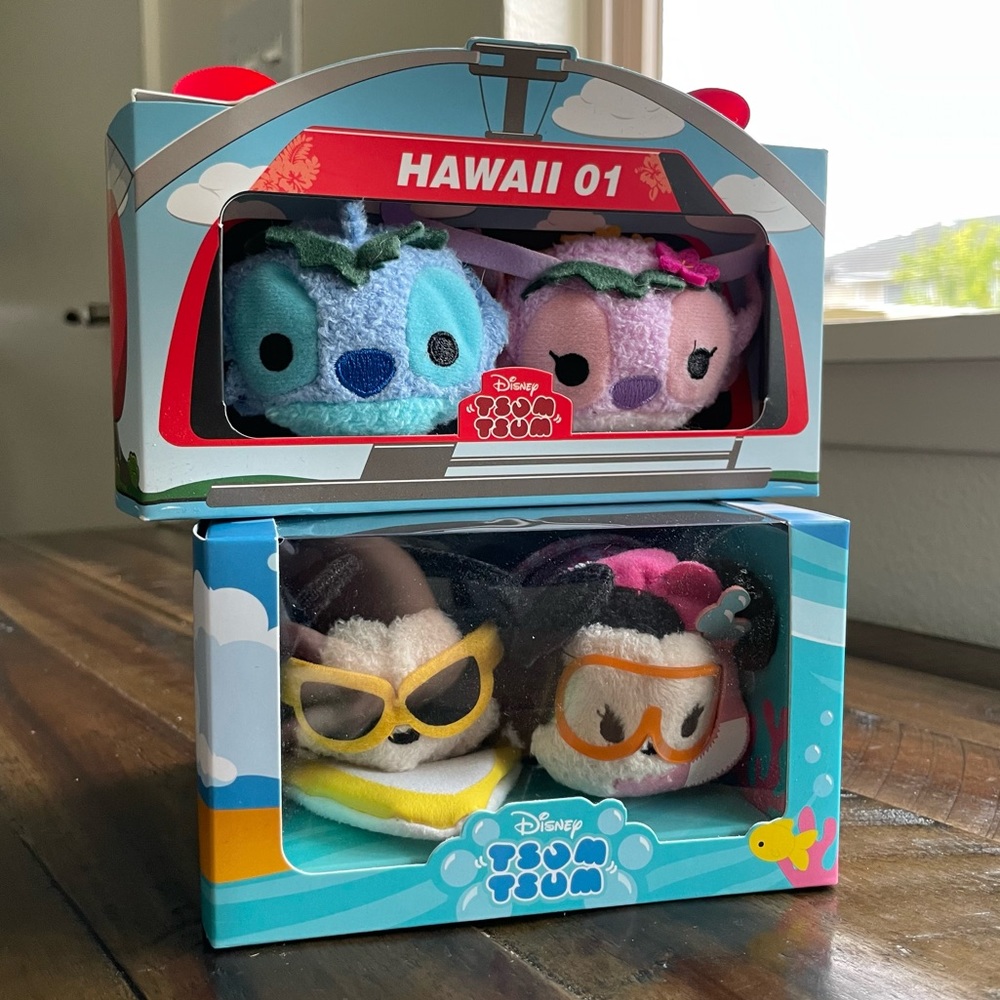 2 Hawaii Disney Tsum Tsum Box Sets Stitch & Angel Hula, Mickey & Minnie Limited